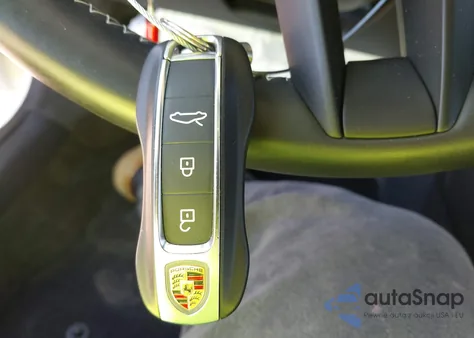 2022 Porsche 911 Gt3/Gt3 W/Touring Package z USA, uszkodzony, nr VIN WP0AC2A93NS270971